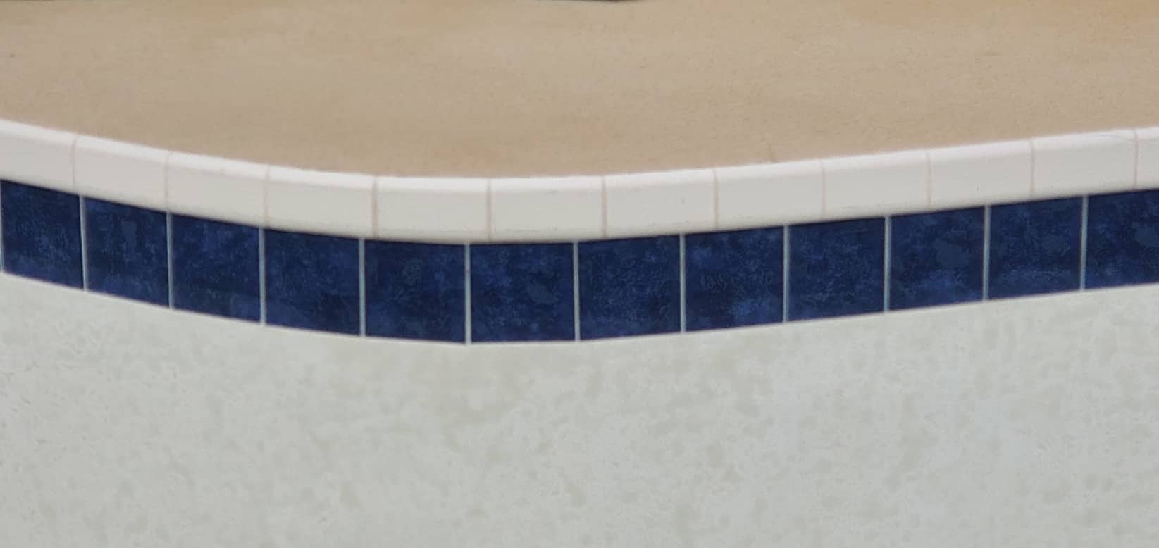Pool Tile Cleaning